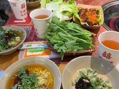 -赵美丽·重庆社区火锅·直营店(火车东站·中豪国际店)