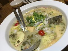 -花溪雨·森林餐厅(石基店)