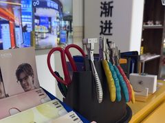 -诺柯视眼镜-蔡司依视路官方工厂店(淞南一店)