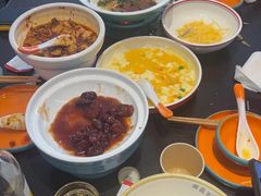 -川流不息·地道川菜·小龙虾(松东路店)