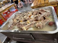 -冶建镜子·老南昌大排档·江西虾王(总店)