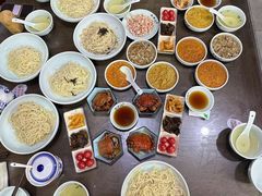 -裕兴记•蟹黄面馆(人民广场店)