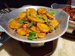 小锅土豆-绿茶餐厅(光谷世界城步行街店)