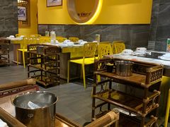 大堂-九记路边鸡(穗盐路店)