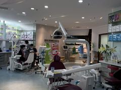 -极光口腔·矫正种植修复(锦江店)