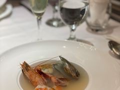 翡翠青口贝及黑虎虾海鲜清汤-王品牛排(佛山南海万科广场店)