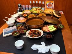 -阿山卓·野生菌火锅·纳西火塘烤肉