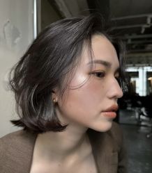 -十六番发型师事务所