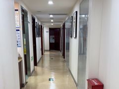 -瑞尔齿科(东方广场诊所)