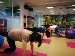 -爱尔乐美孕产瑜伽·普拉提