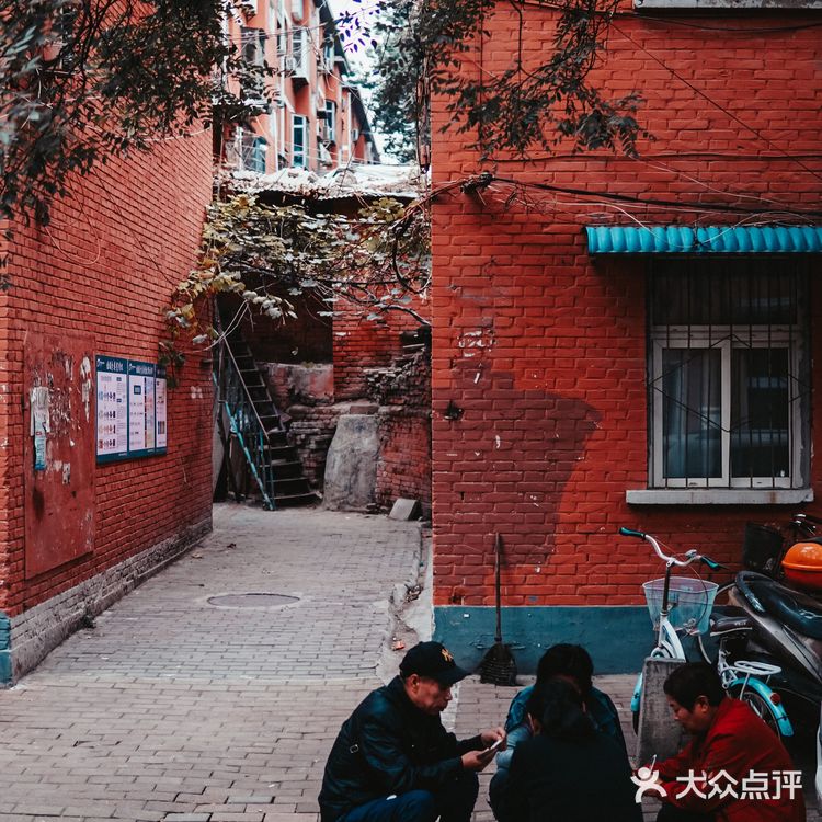 郑州攻略|红砖里值得逛隐秘人间烟火巷子