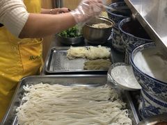 -钰园秦镇米皮(长安西路三兴园店)