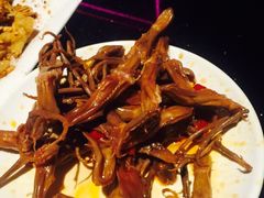 -温莎KTV(珠江路店)