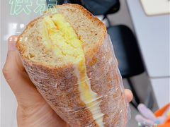 恰巴塔-yeast面包店
