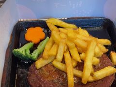 -菲滋意式餐厅(上虞万和城店)