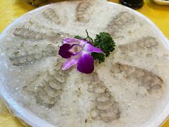 -官塘陈记鱼生·潮汕砂锅粥·牛肉火锅(潮枫路总店)