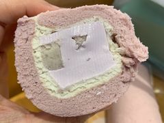 -顶东面包花园·生日蛋糕(世博店)