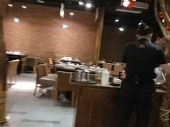 大堂-佬土鹅肠火锅(中建大观店)