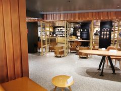 大堂-星巴克臻选(国贸商城首店)