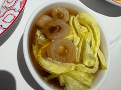 -谭厨中山传家菜.乳鸽.脆鲩鱼(华强北中航城店)