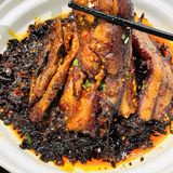 下高铁西站边上这家…江西小炒真便宜好吃！！