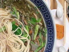 -沪西老弄堂面馆(定西路店)