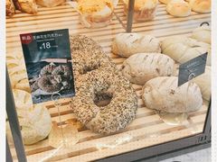 -面包新语(上地华联店)