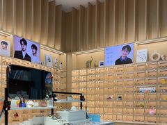 -一代眼镜(浦东大拇指广场店)