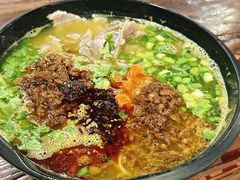 酱香牛肉米线-一品飘香米线(一中总店)