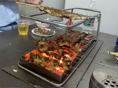 -老广烧烤(骆驼山康馨园店)