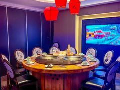 -山河屯铁锅炖·非遗铁锅炖(华强北店)