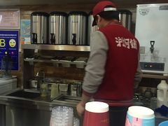 -沪上阿姨·精选茶饮(桃源友嘉购物广场店)