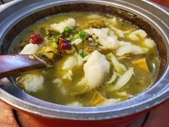 -周鱼小馆石锅酸菜鱼(活力汇店)