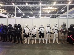 -东浩兰生上海世博展览馆