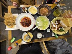-鲁菜根·泰安菜(万达店)