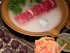 -三出山火锅(万象天地店)