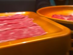 -牛YO寿喜烧·铁板烧和牛火锅自助(市府恒隆店)