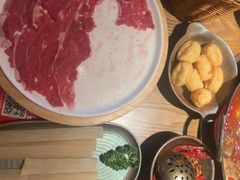 -巴卤社老火锅(财富店)