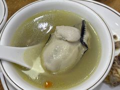 -濠轩阁特色生蚝火锅(水湾路店)