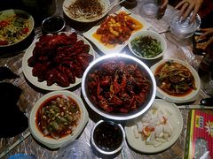 -巴厘龙虾·榜首油焖大虾(音乐学院·沿江酒馆店)
