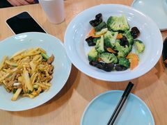-宏状元现熬粥·京味菜(黄寺大街店)