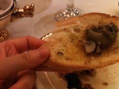 -王朝大酒店徐汇店-地面停车场