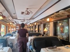 -火车头法国西餐厅