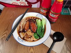 无牌小范必食车仔面-無牌小范·香港明星美食