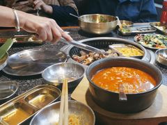 -红泥小火炉·东北泥炉烤肉(天一旗舰店)