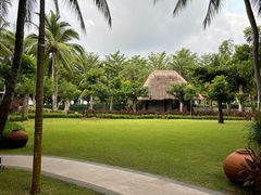 -三亚湾海居铂尔曼度假酒店