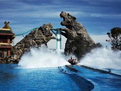 -七彩云南欢乐世界