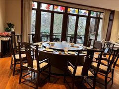 -黔蘑菇四季餐厅(观山湖店)