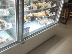 -卷们·现制生日蛋糕·蓝风车动物奶油(金源店)