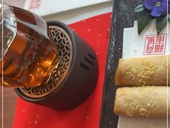 -荷风细雨·中国茶宴(碧云店)